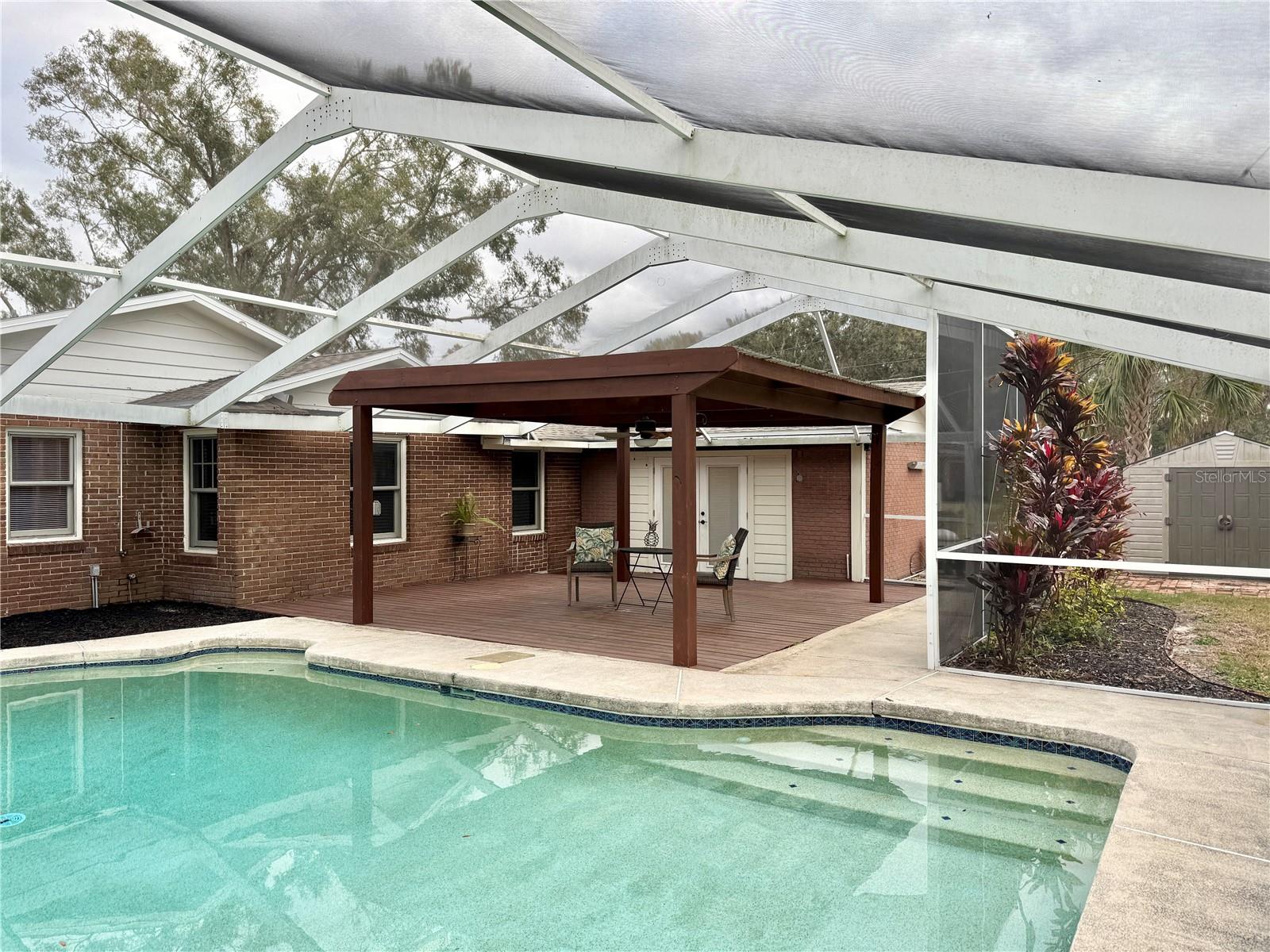 TEMPLE TERRACE RIVERSIDE SUBDI - Residential