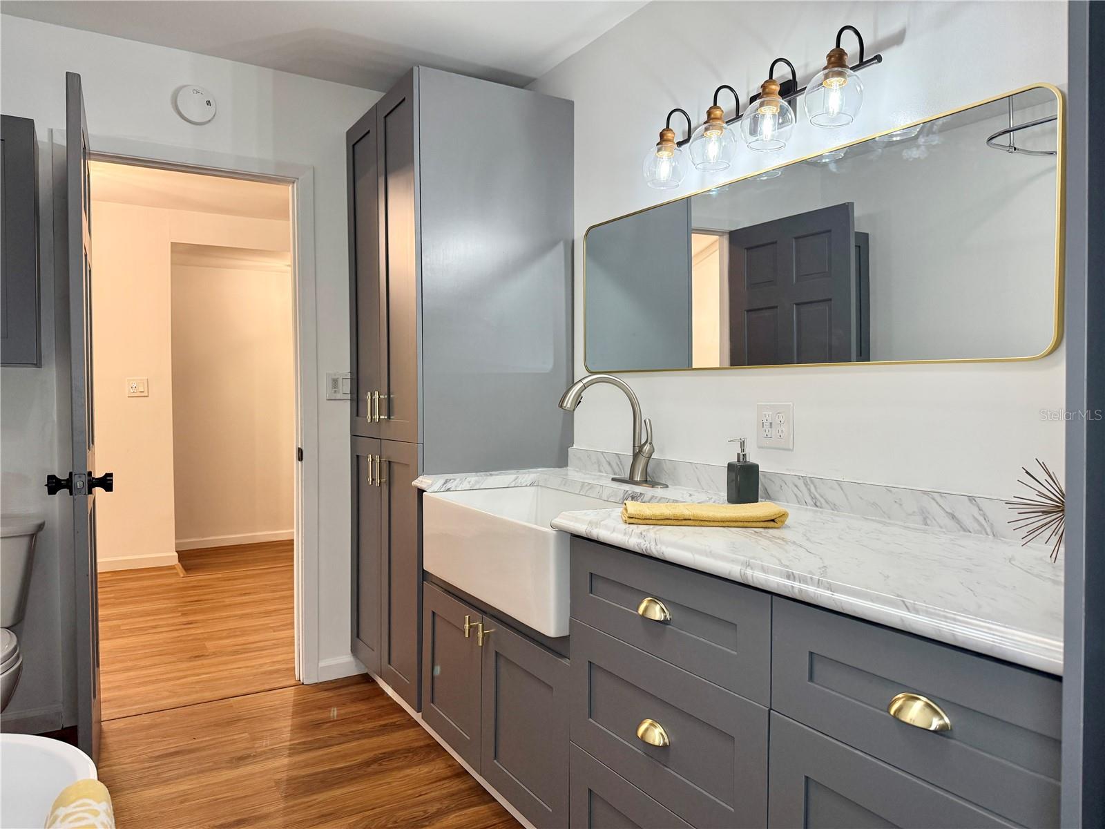 TEMPLE TERRACE RIVERSIDE SUBDI - Residential