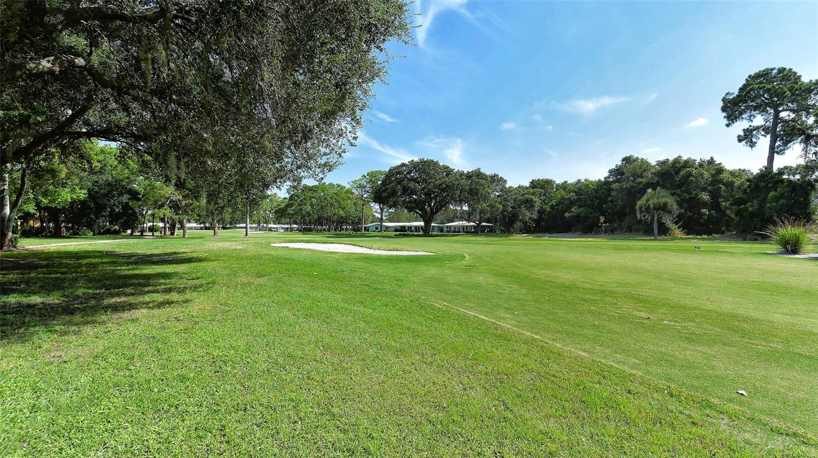 FRST LAKES COUNTRY CLUB ESTATES - Residential