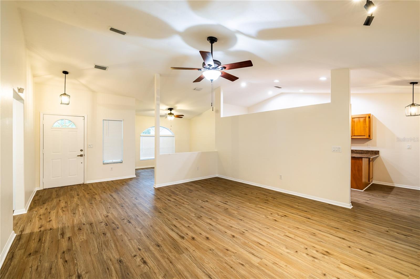 BUCK RIDGE WEST - Residential