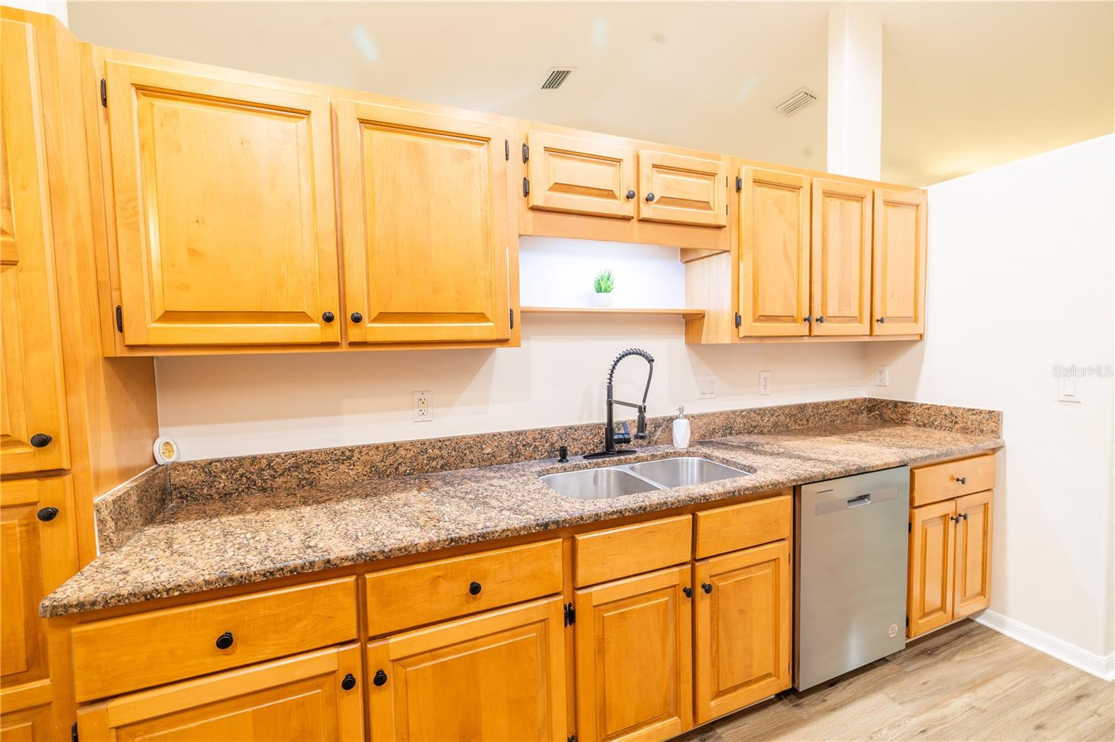 BUCK RIDGE WEST - Residential