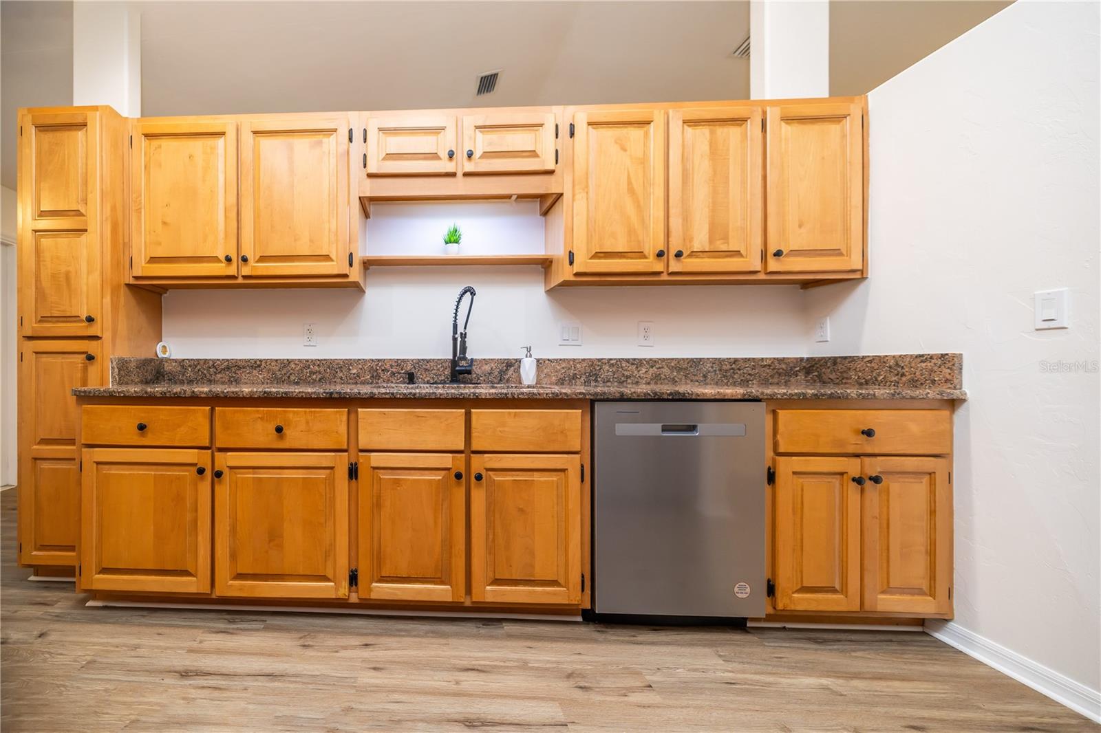 BUCK RIDGE WEST - Residential