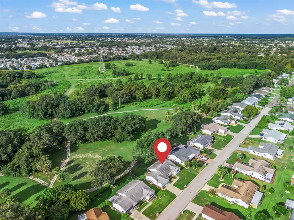 Photo of 17830 SE 95th Circle, Summerfield, FL 34491 (MLS # G5101267)