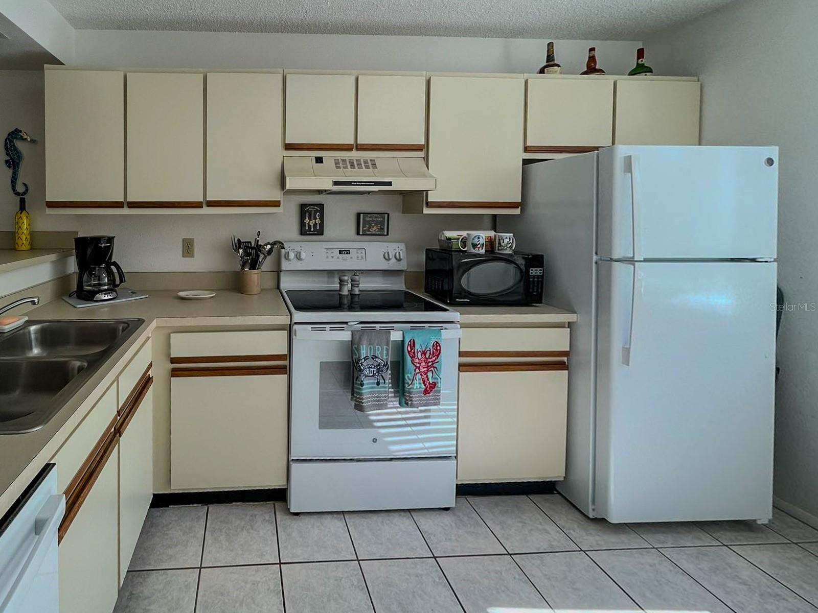 CORDOVA VILLAS PH 27 - Residential Lease