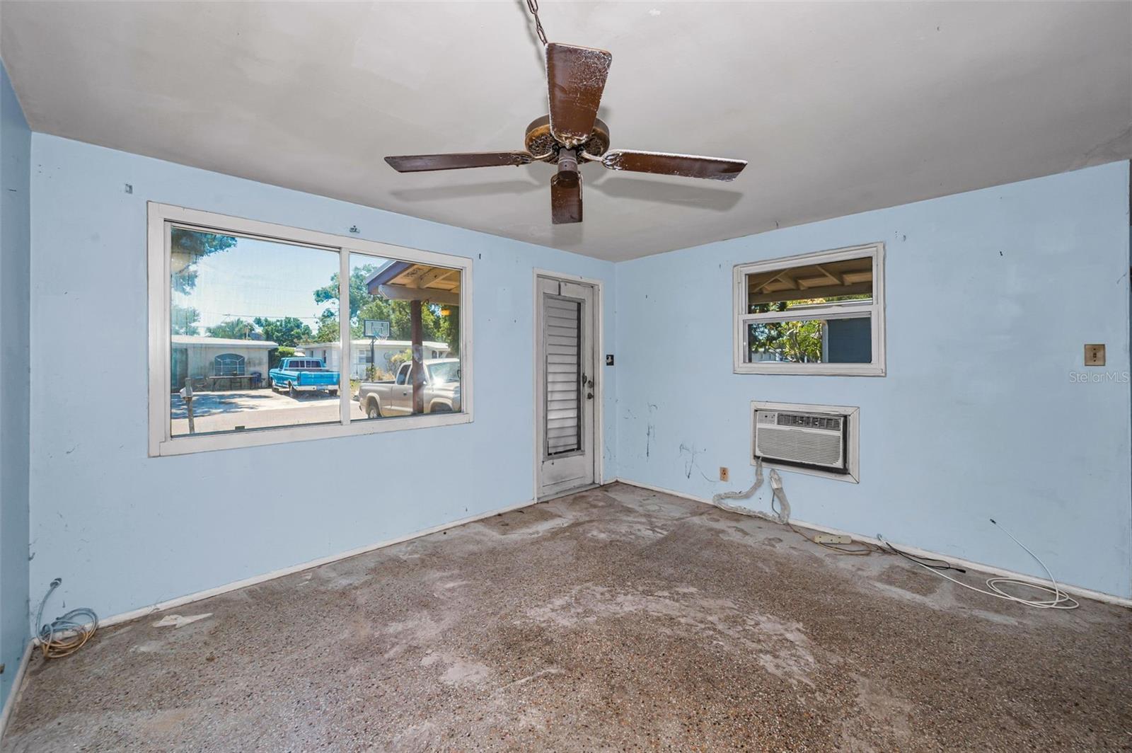 ORANGE LAKE VILLAGE - Residential