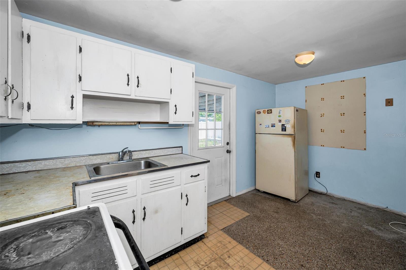 ORANGE LAKE VILLAGE - Residential