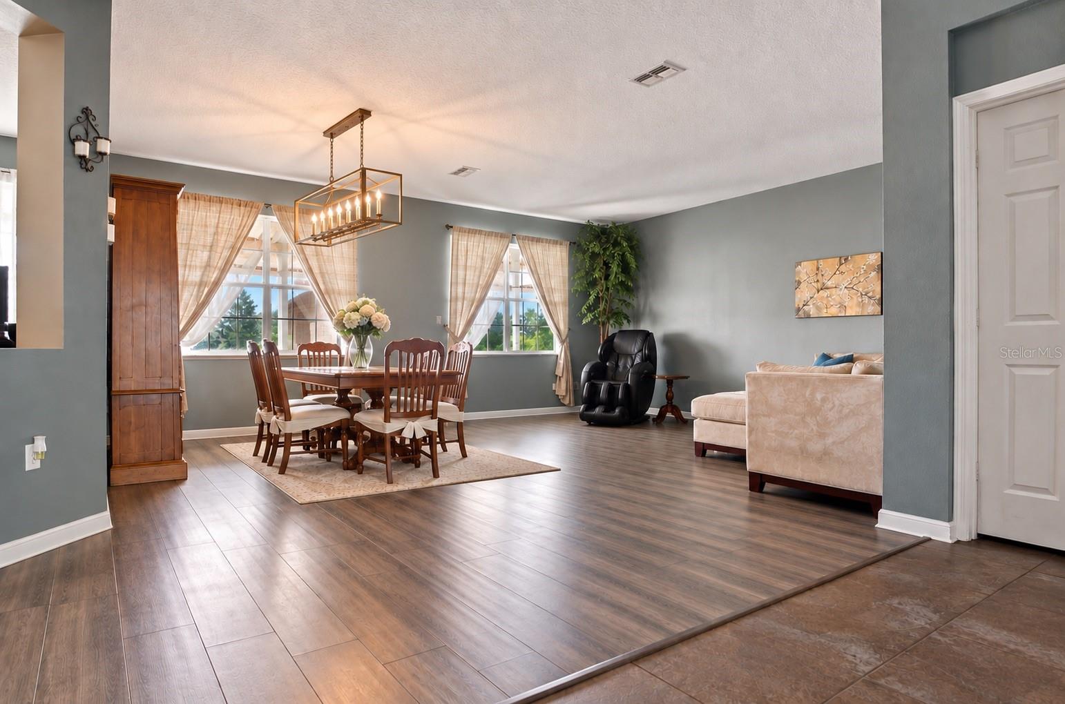 5321 SANDY SHELL DRIVE, APOLLO BEACH, FL, 33572 4 5321 SANDY SHELL DRIVE
