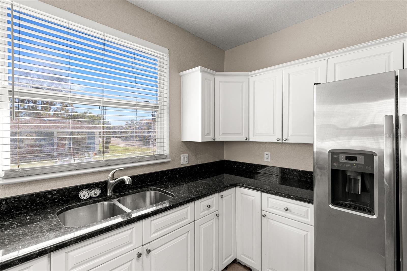 LA CARBAYERA - Residential