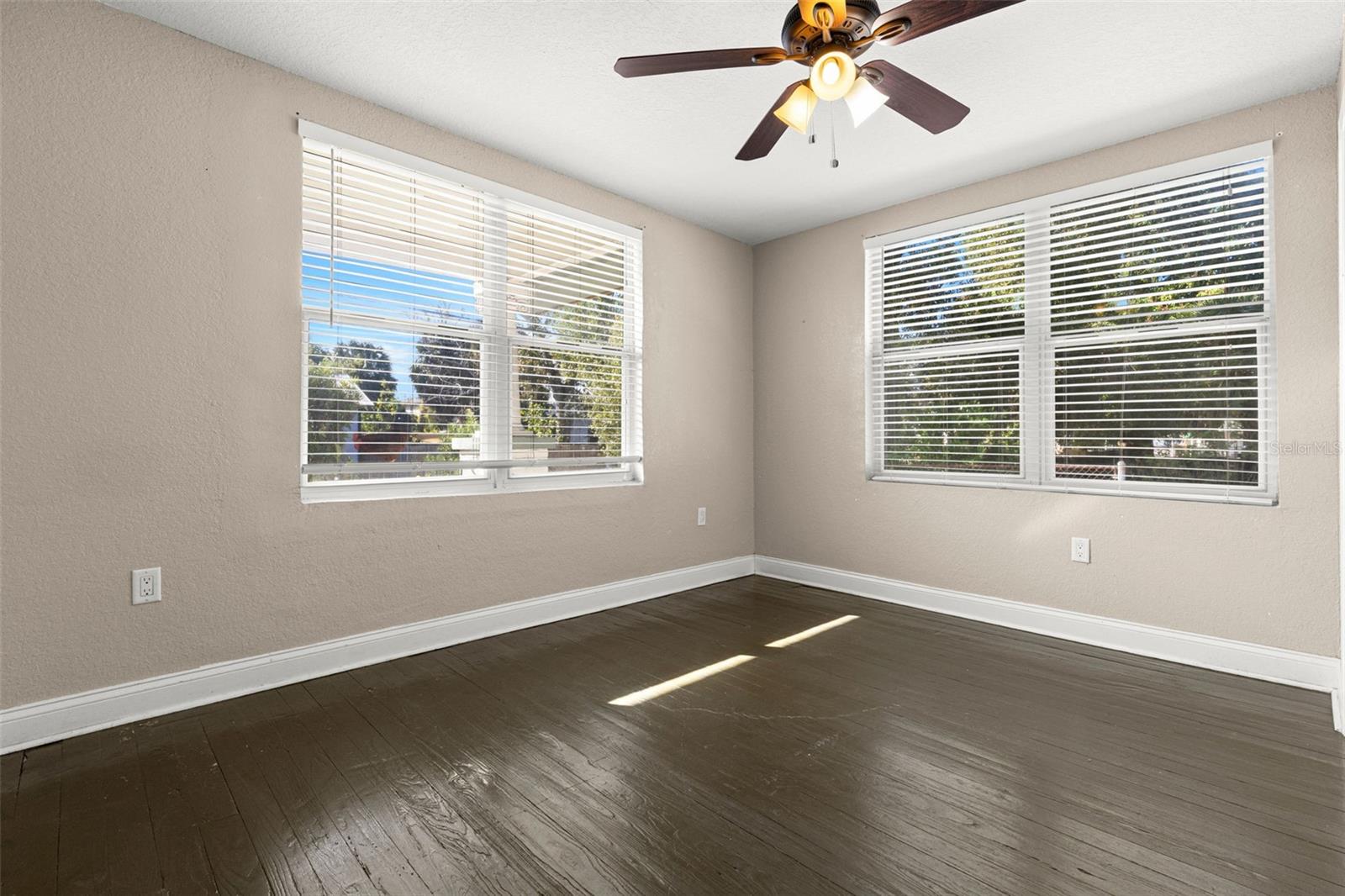 LA CARBAYERA - Residential