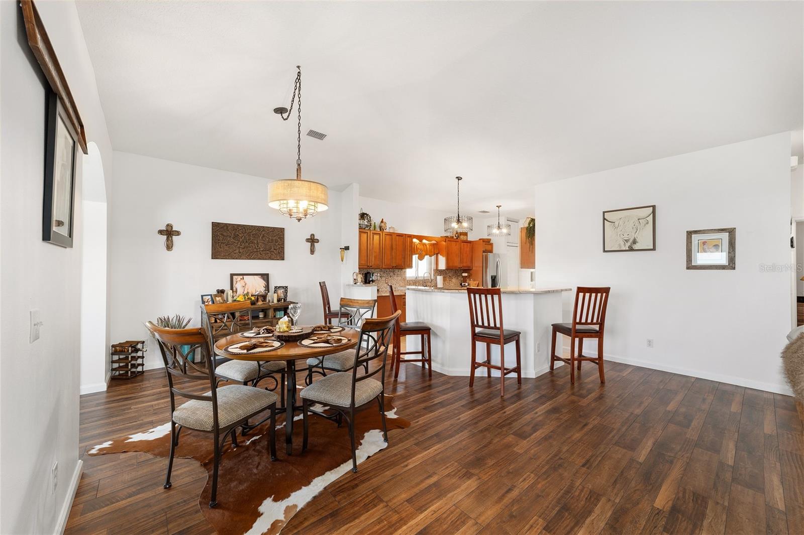 OCALA PALMS UN 08 - Residential Lease