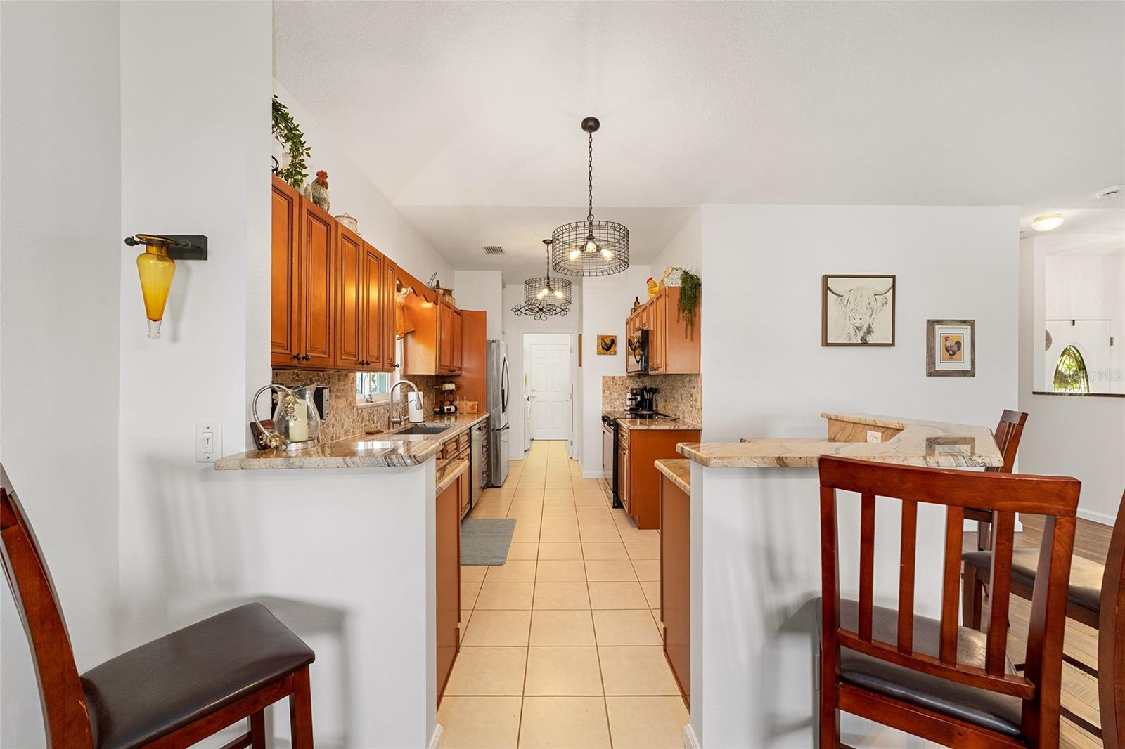 OCALA PALMS UN 08 - Residential Lease