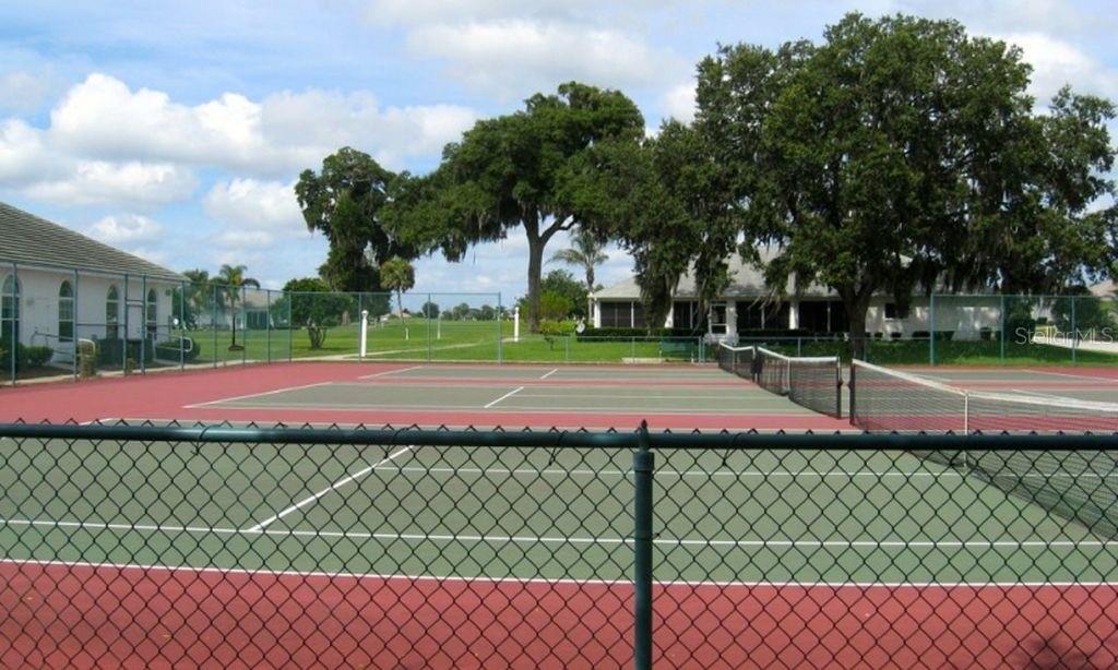 OCALA PALMS UN 08 - Residential Lease