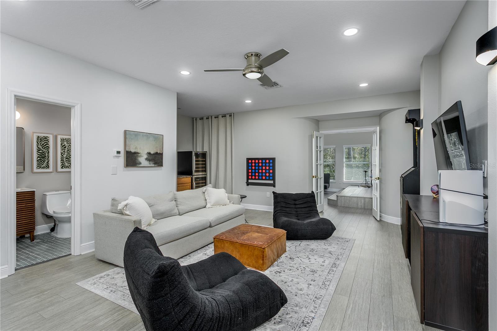 WATERCHASE PH 3 - Residential