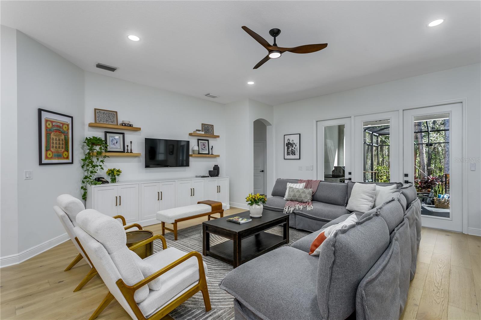 WATERCHASE PH 3 - Residential