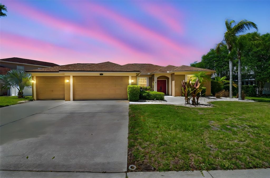 Photo of 9117 Brindlewood Drive, Odessa, FL 33556 (MLS # TB8359547)