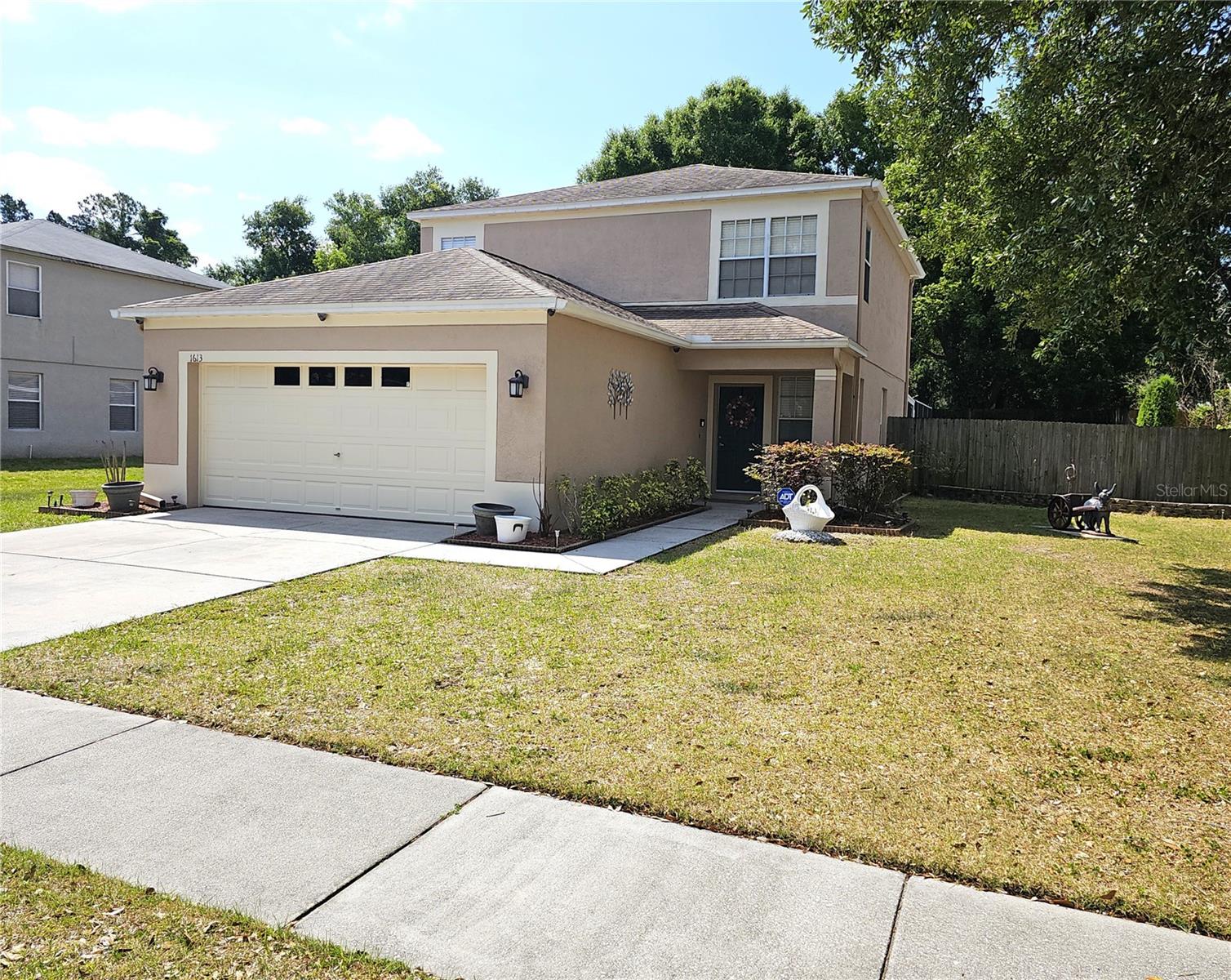 LAKE SHORE RANCH PH III - Residential