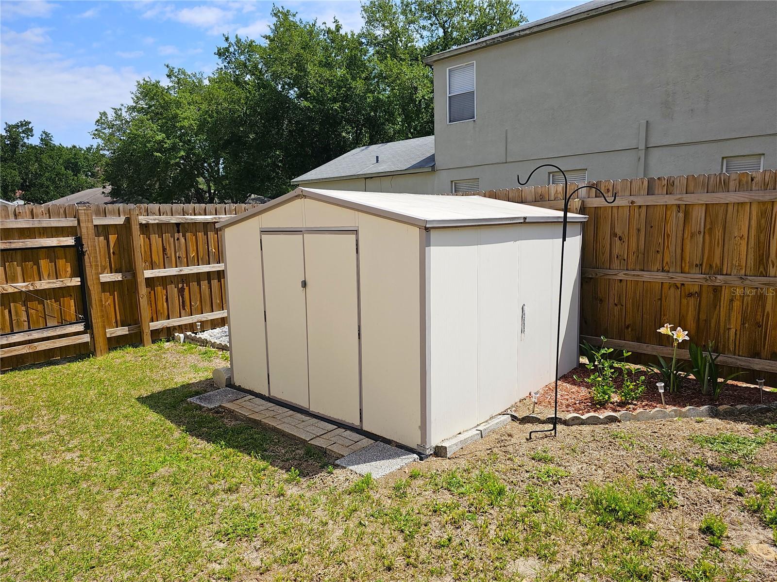 LAKE SHORE RANCH PH III - Residential