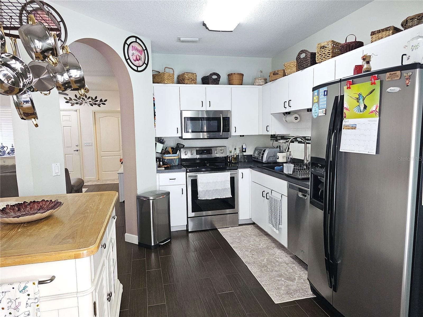 LAKE SHORE RANCH PH III - Residential