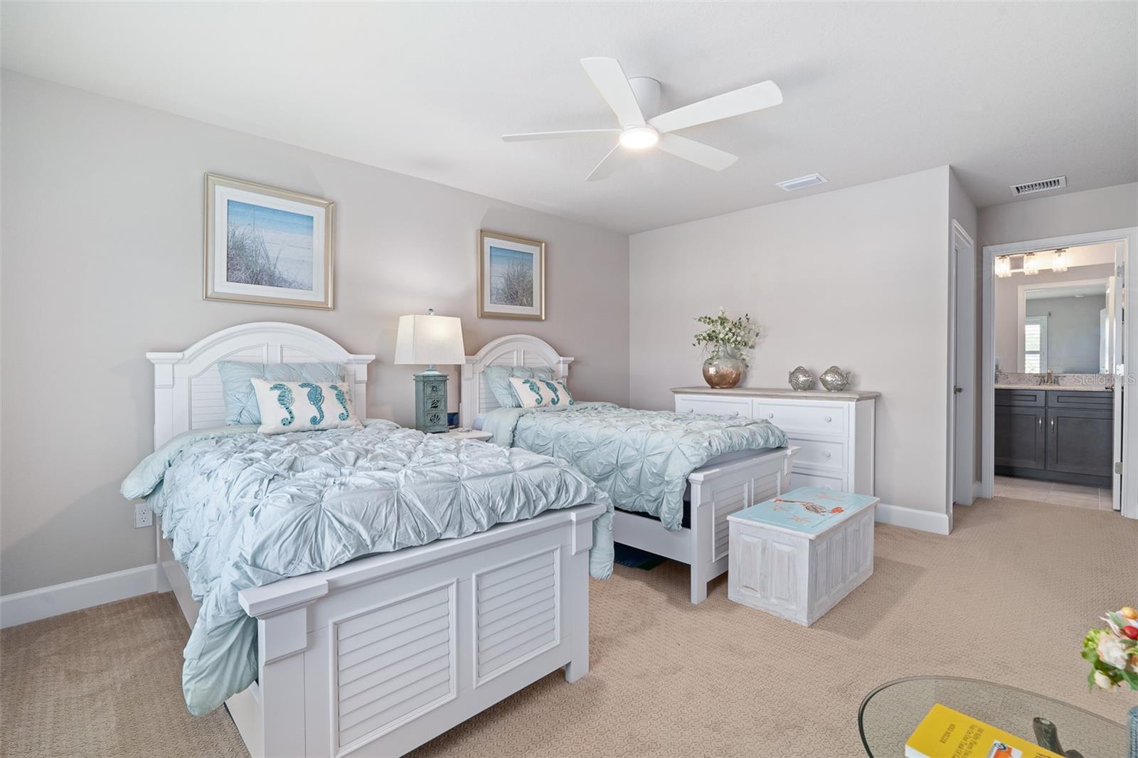 PLANTATION BAY SEC 2A-F UN 13 - Residential