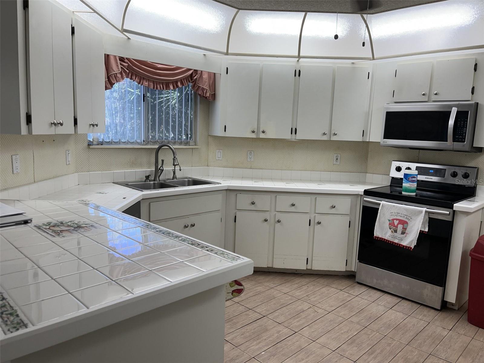 OAK RUN NEIGHBORHOOD 06 - Residential