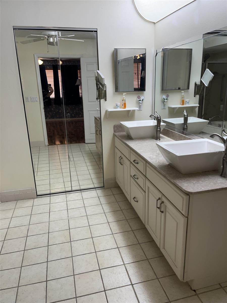 OAK RUN NEIGHBORHOOD 06 - Residential