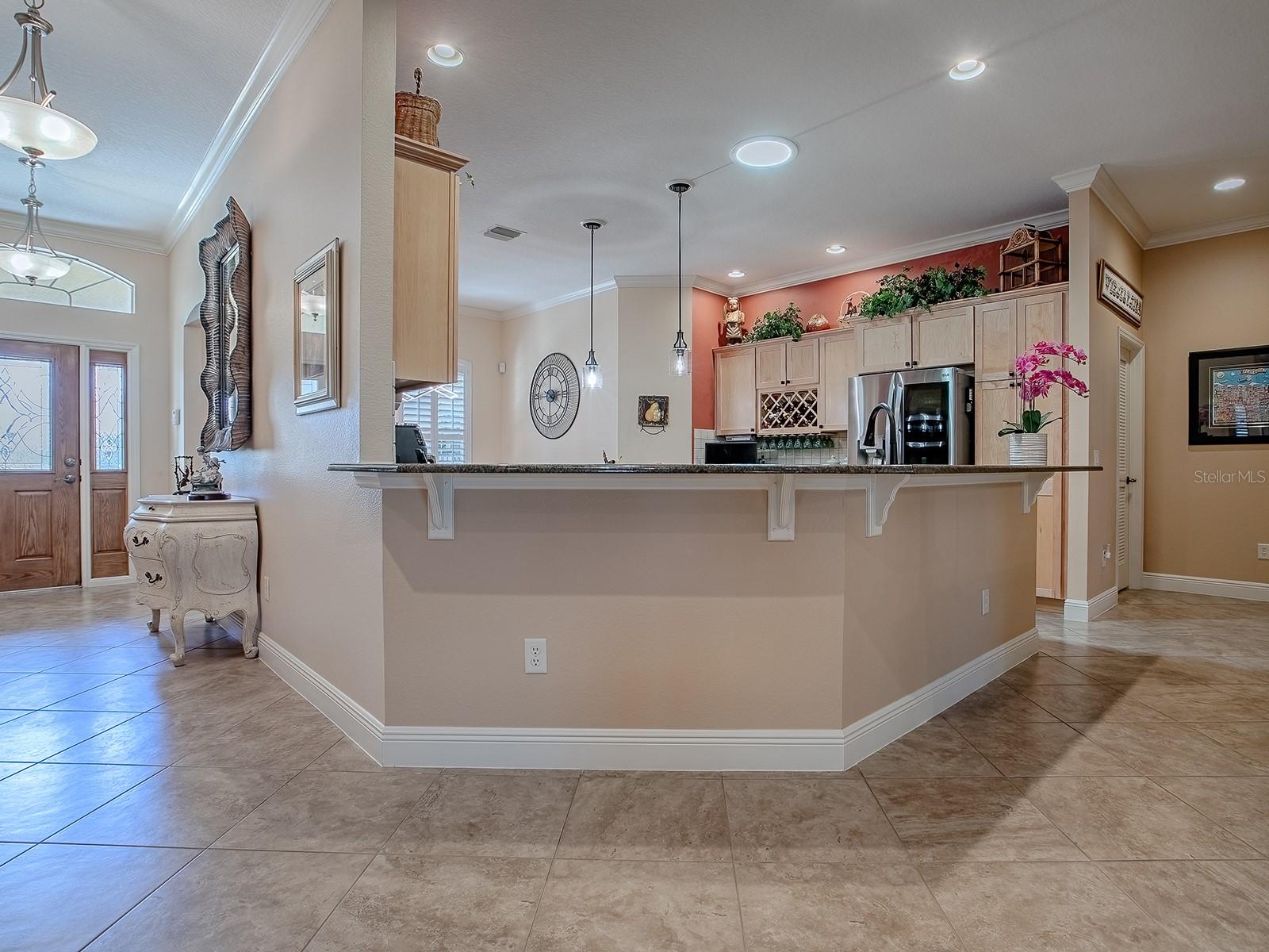 1239 RUSSELL LOOP