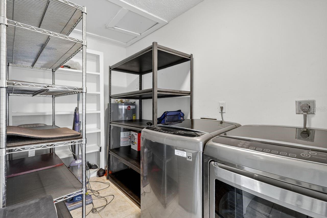 SOUTHPOINTE SHORES - Residential Income