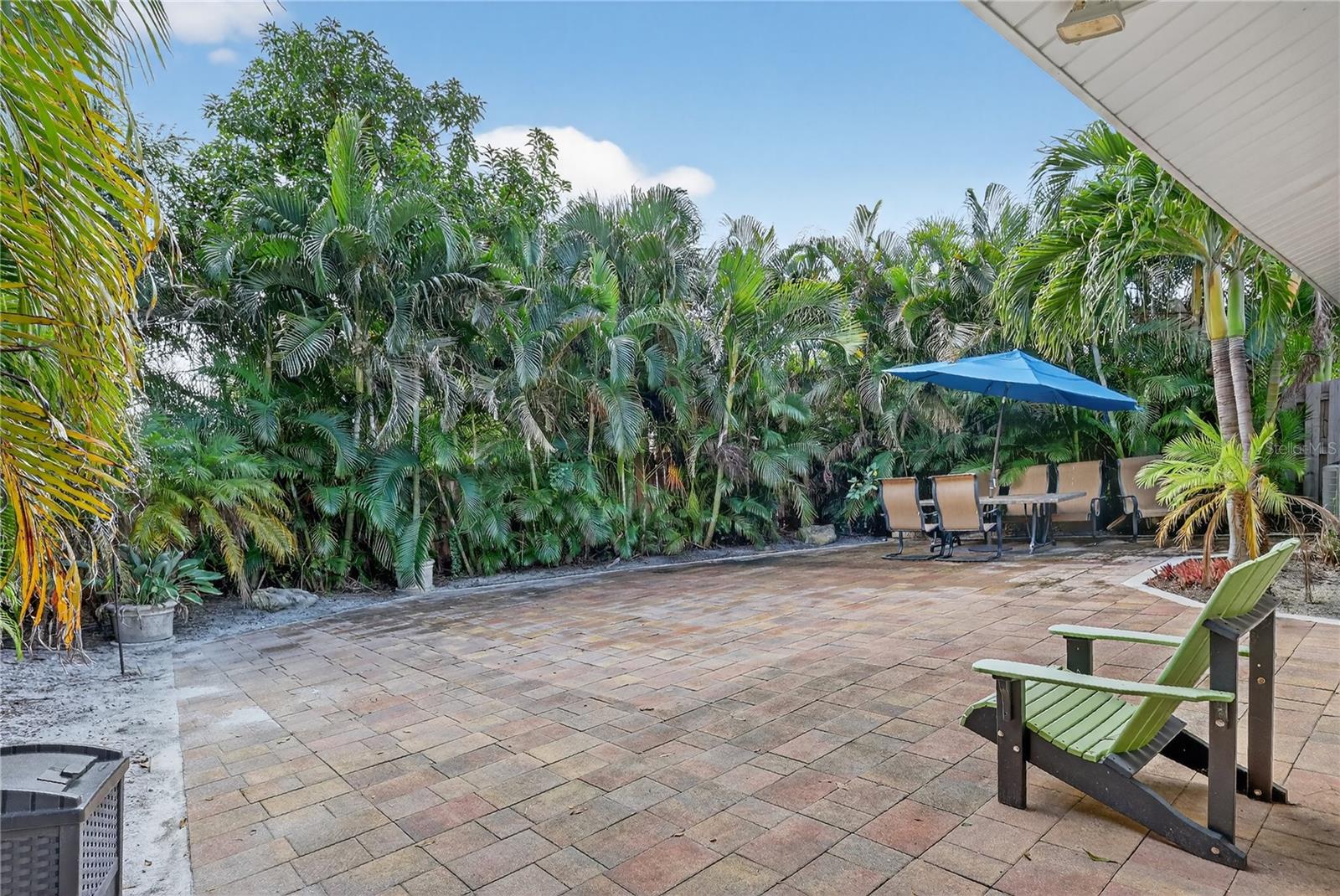 SOUTHPOINTE SHORES - Residential Income