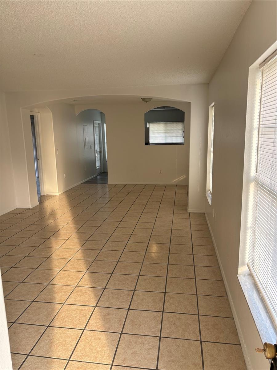 FAIRWAY GLEN AT MEADOW WOODS CONDO - Residential