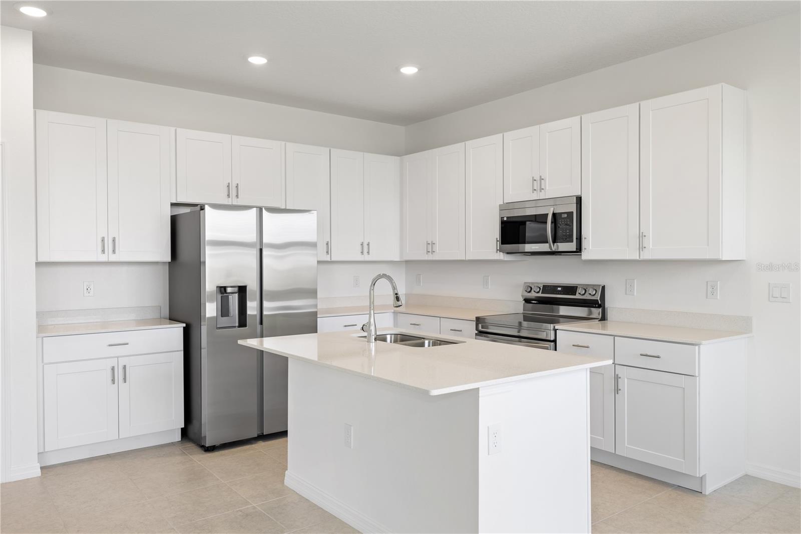 507 SILVER PALM DRIVE