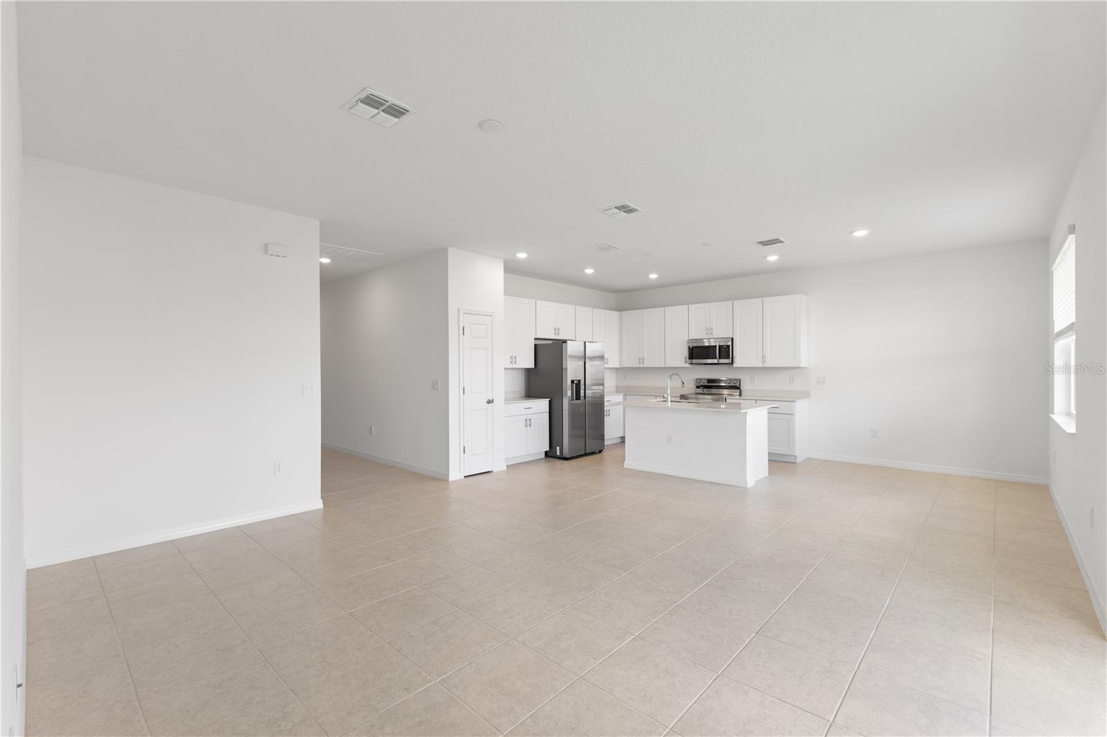 507 SILVER PALM DRIVE