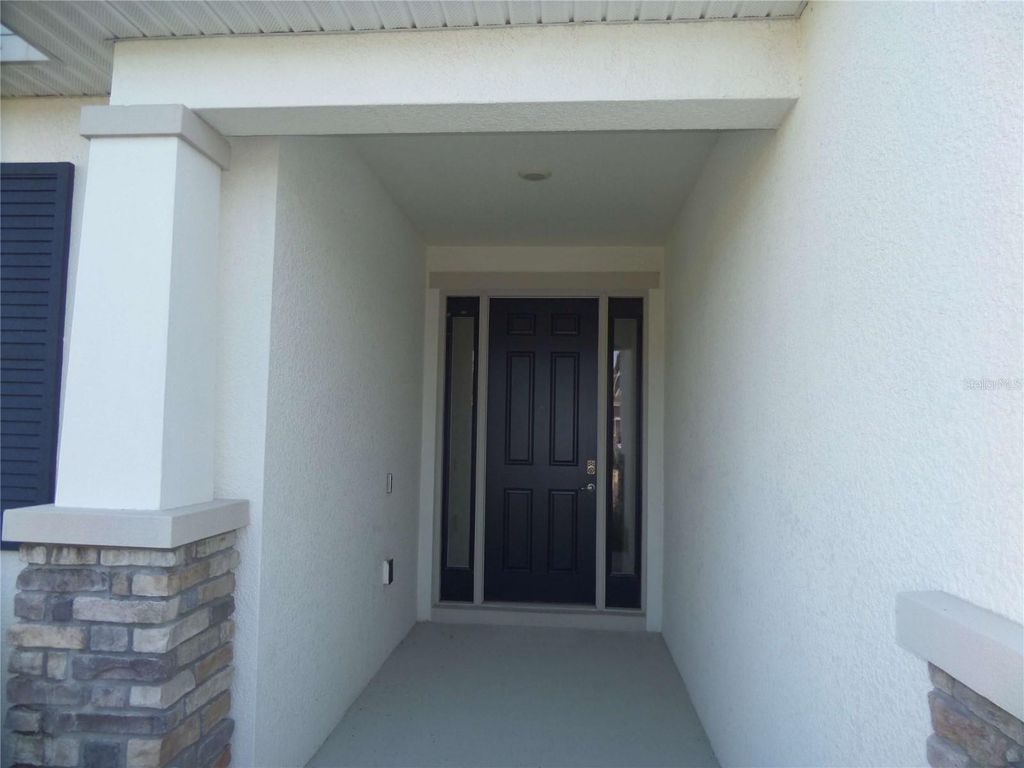 Photo of 5475 Sunshine Drive, Wildwood, FL 34785 (MLS # O6385650)