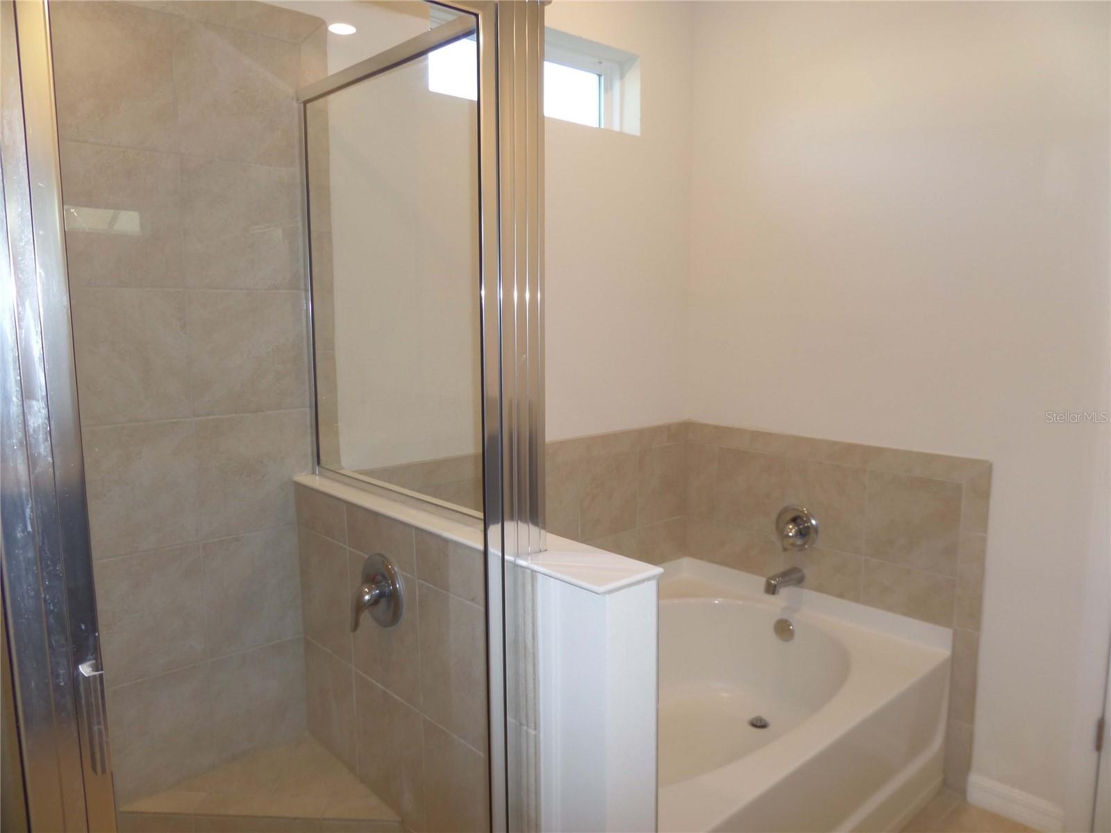 BEAUMONT PH 1 - Residential Lease