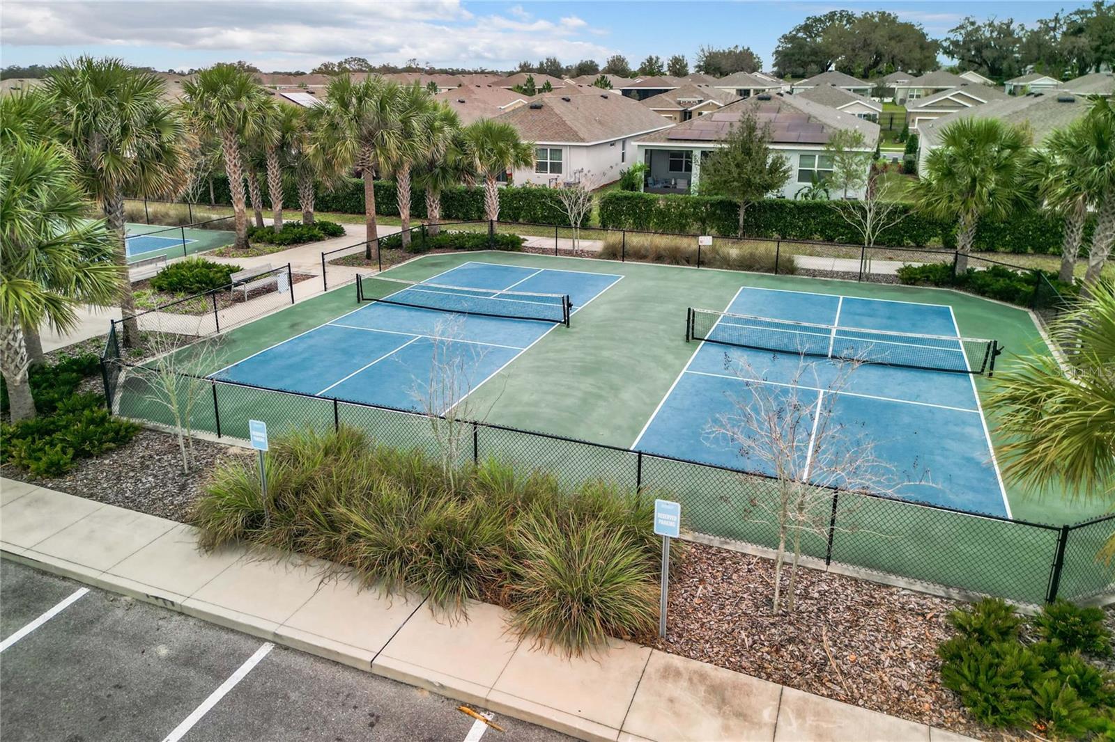 BEAUMONT PH 1 - Residential Lease