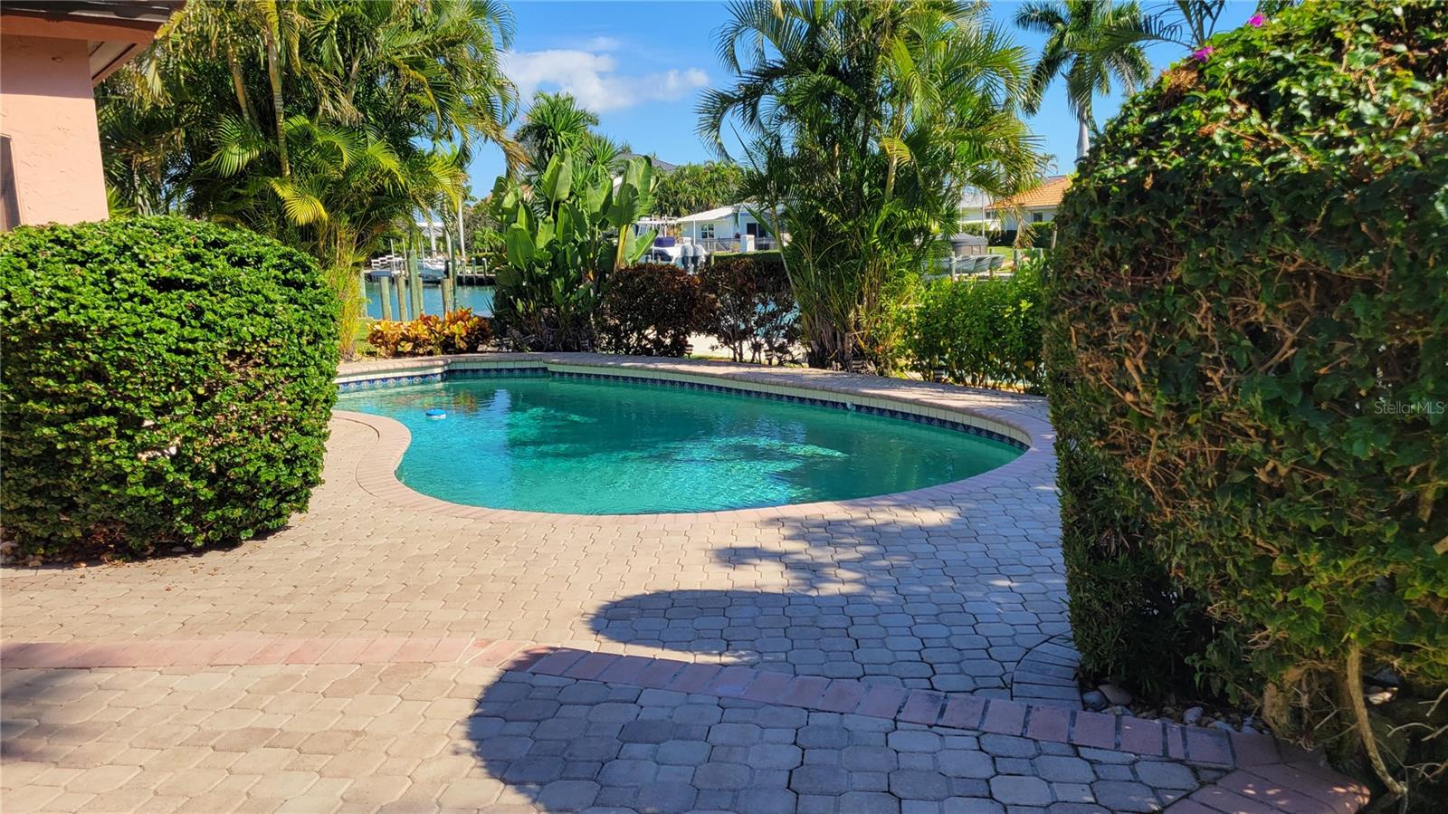 BIRD KEY SUB - Residential Lease