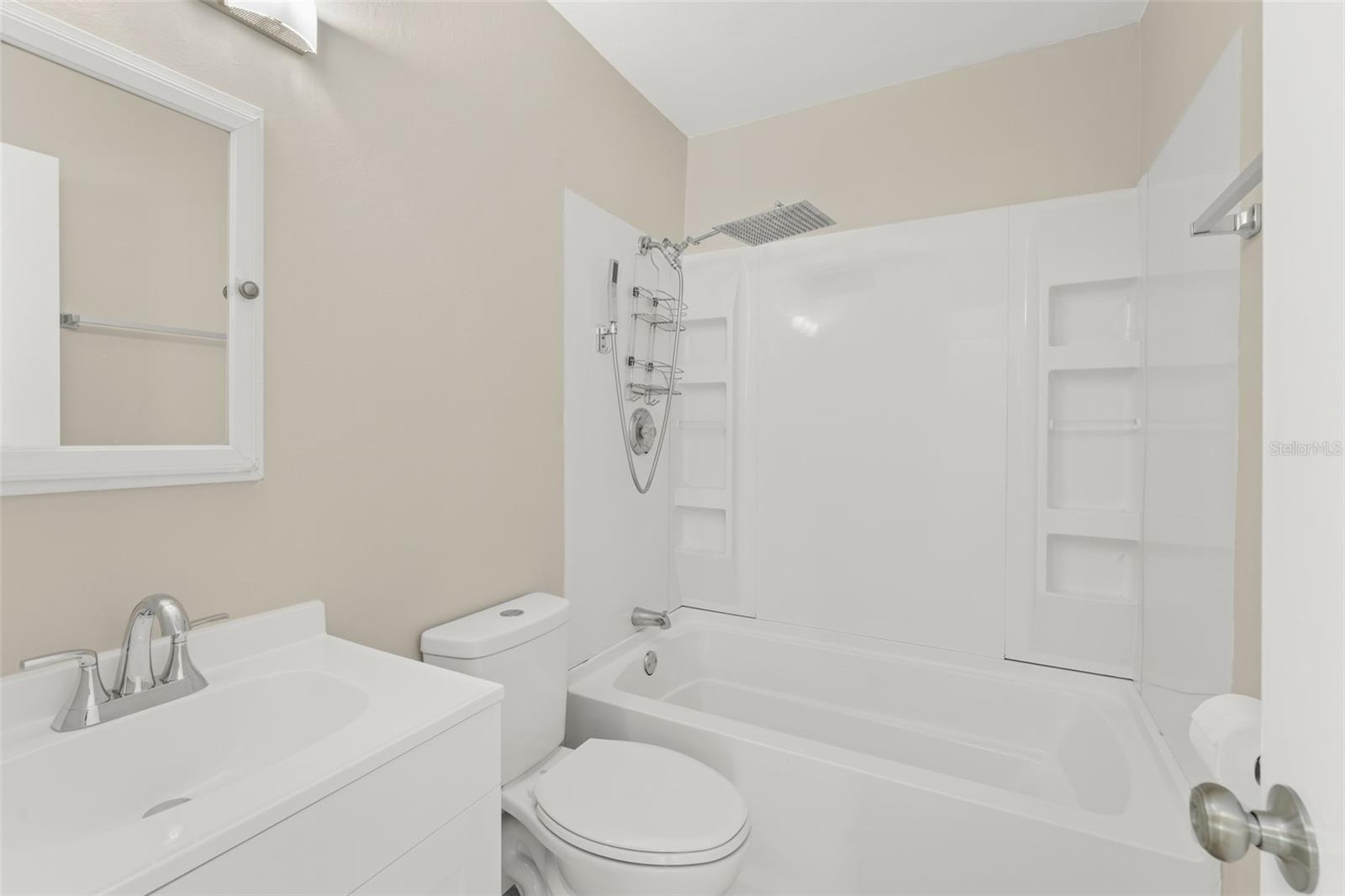 TANGELO PARK SEC 1 - Residential