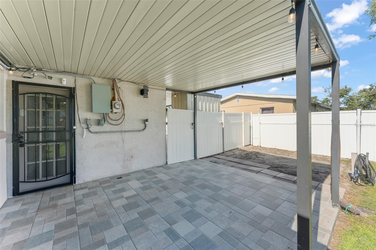 TANGELO PARK SEC 1 - Residential