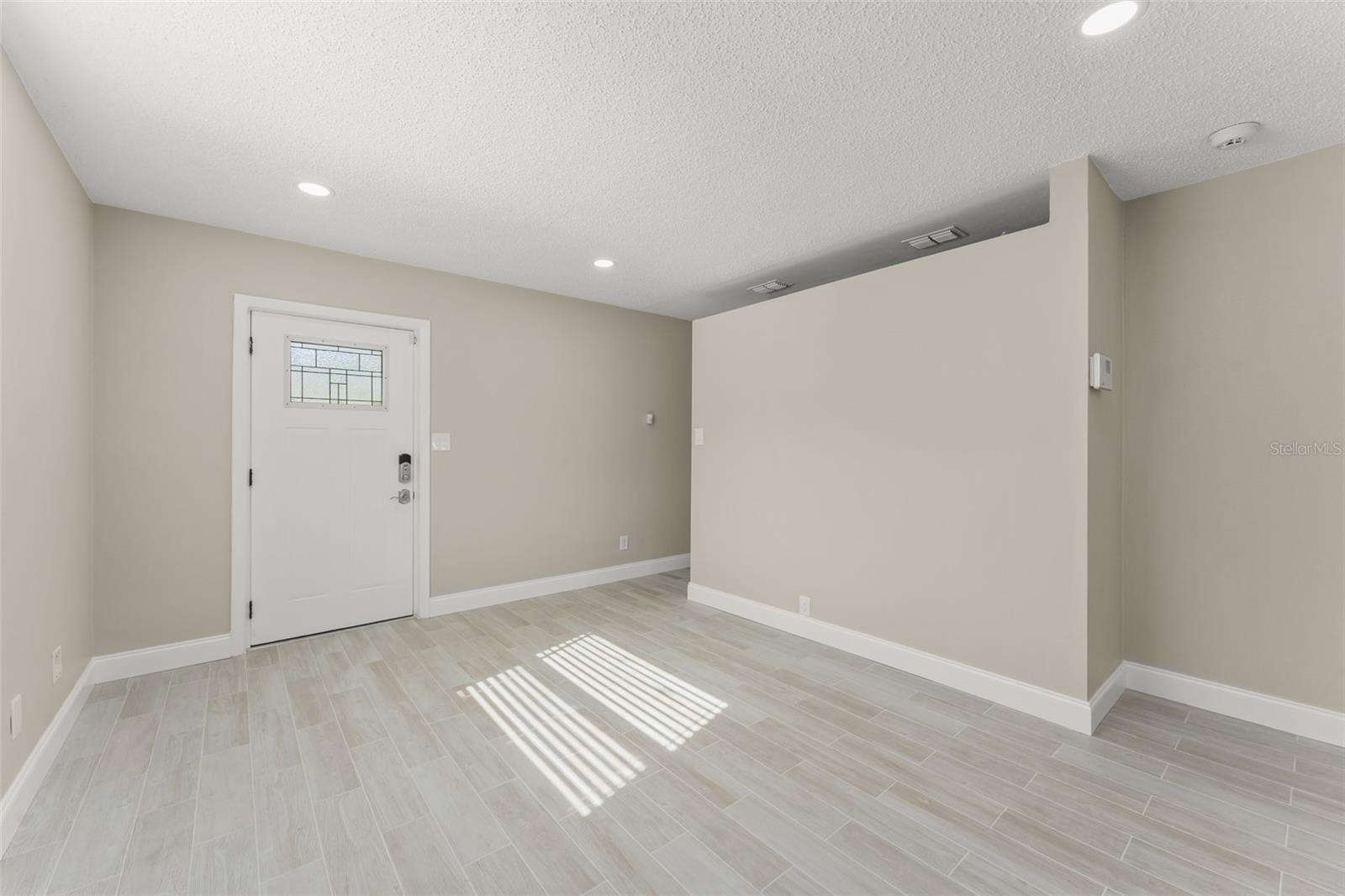 TANGELO PARK SEC 1 - Residential