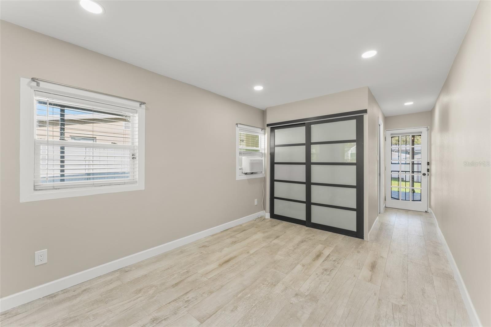 TANGELO PARK SEC 1 - Residential