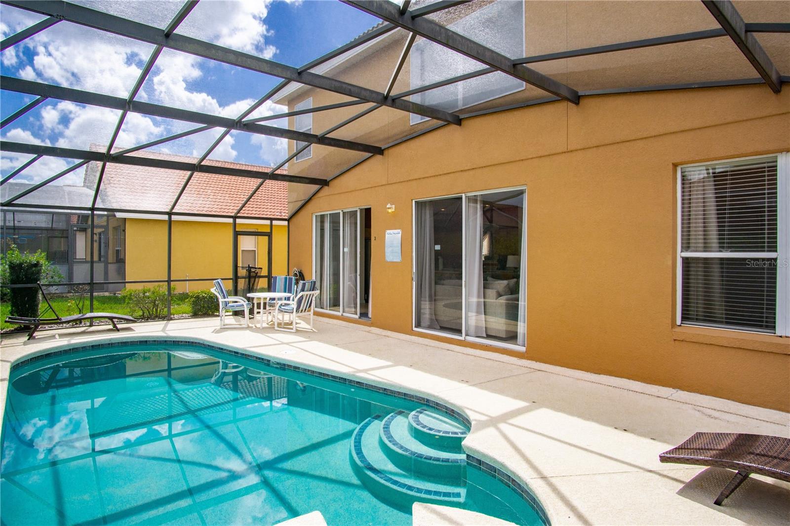 SOLANA - Residential Lease