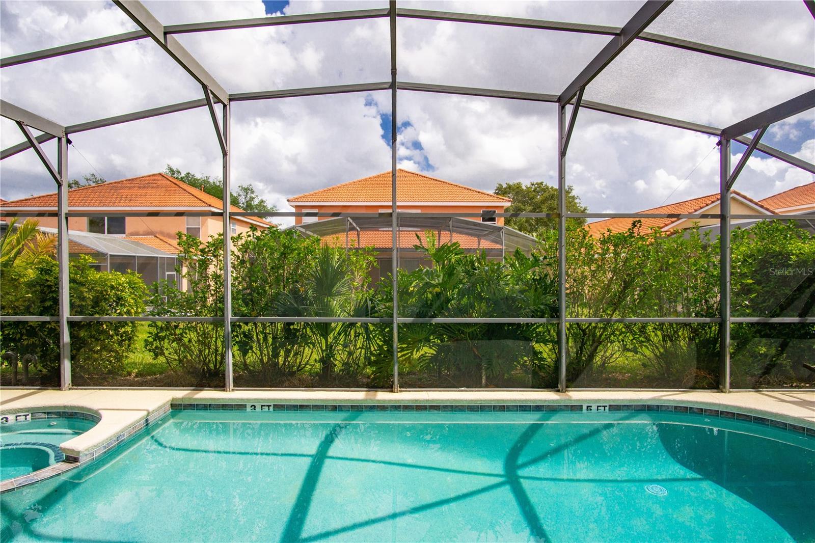 SOLANA - Residential Lease