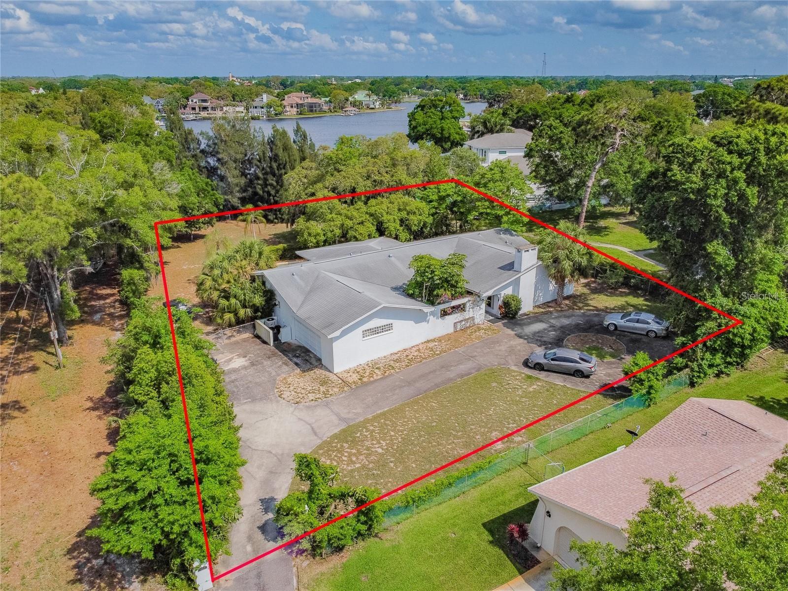 425 CRAIG DRIVE