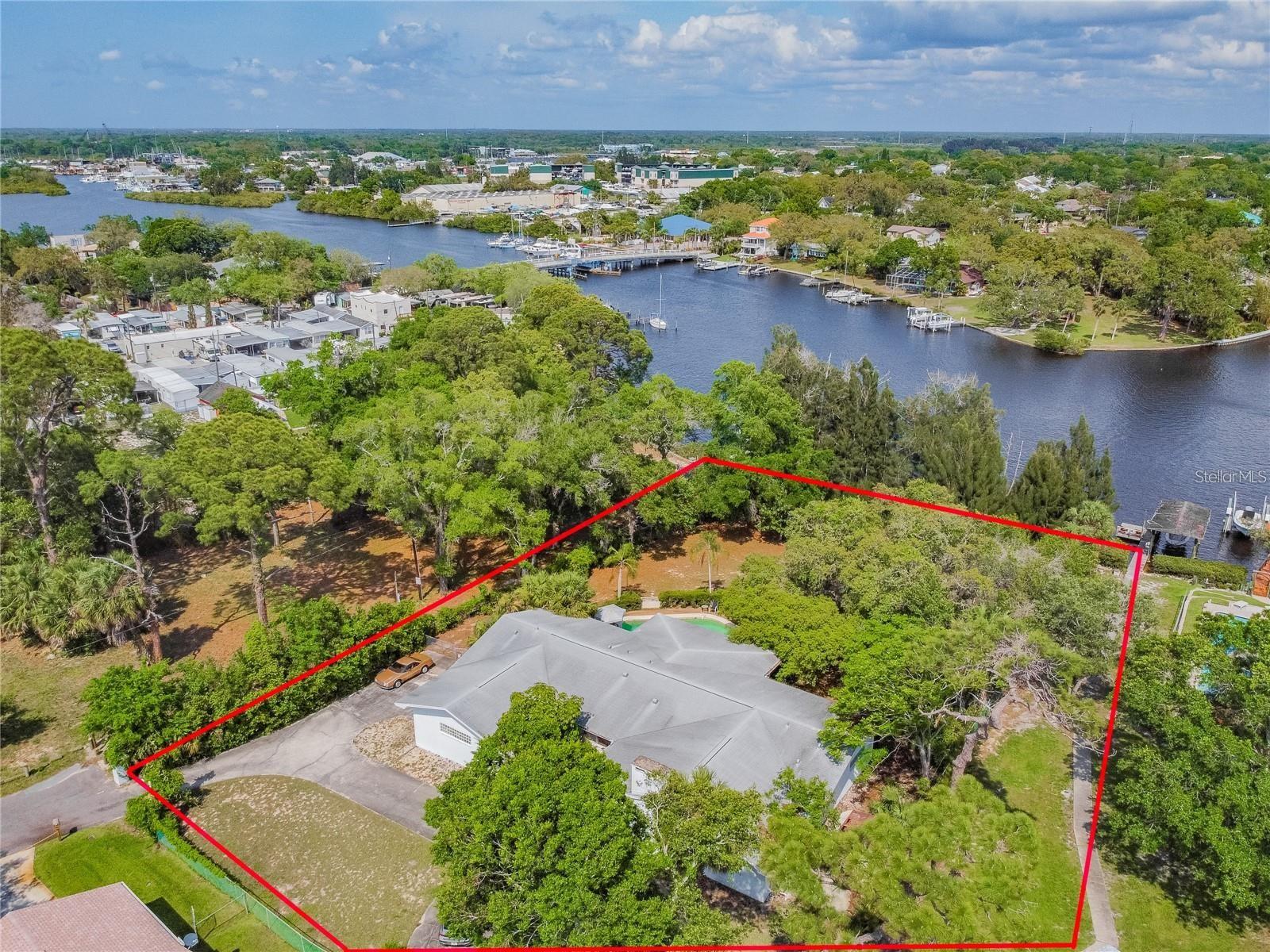 425 CRAIG DRIVE