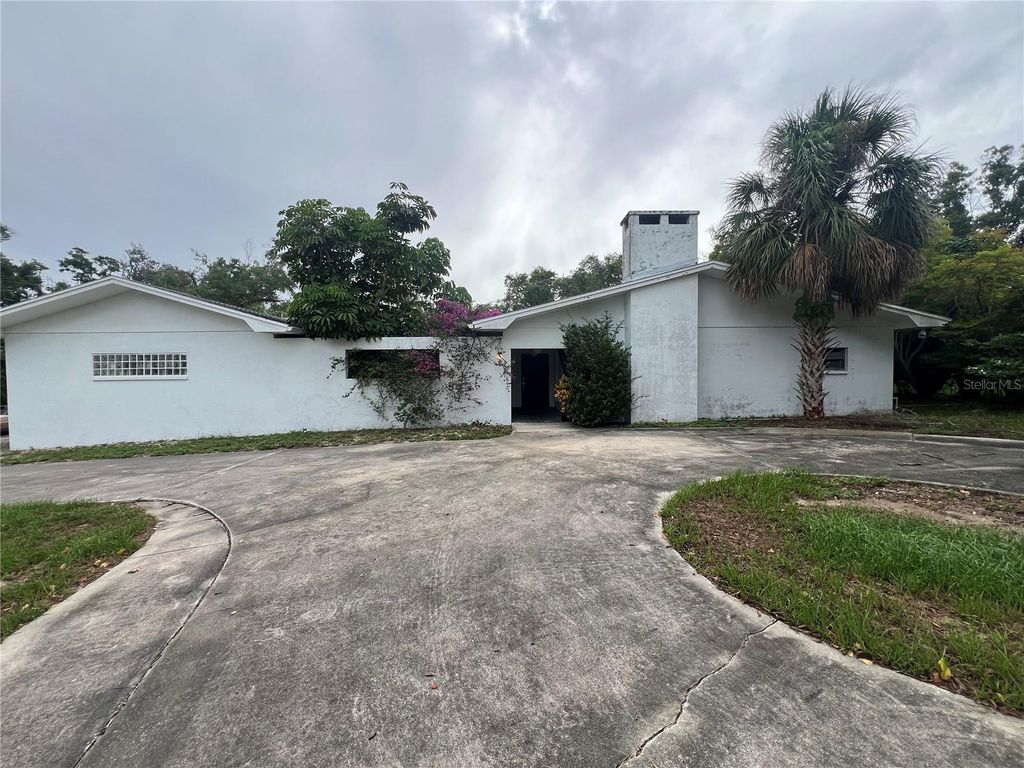 Photo of 425 Craig Drive, Tarpon Springs, FL 34689 (MLS # W7887593)