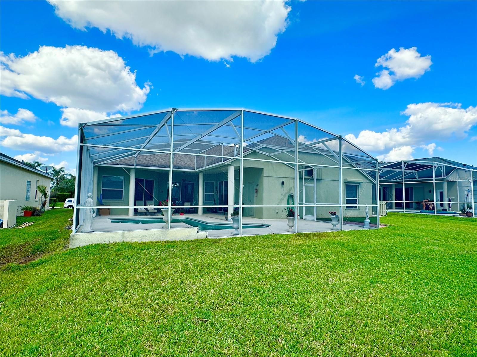 HUNTERS CREEK TR 305 PH 01 - Residential