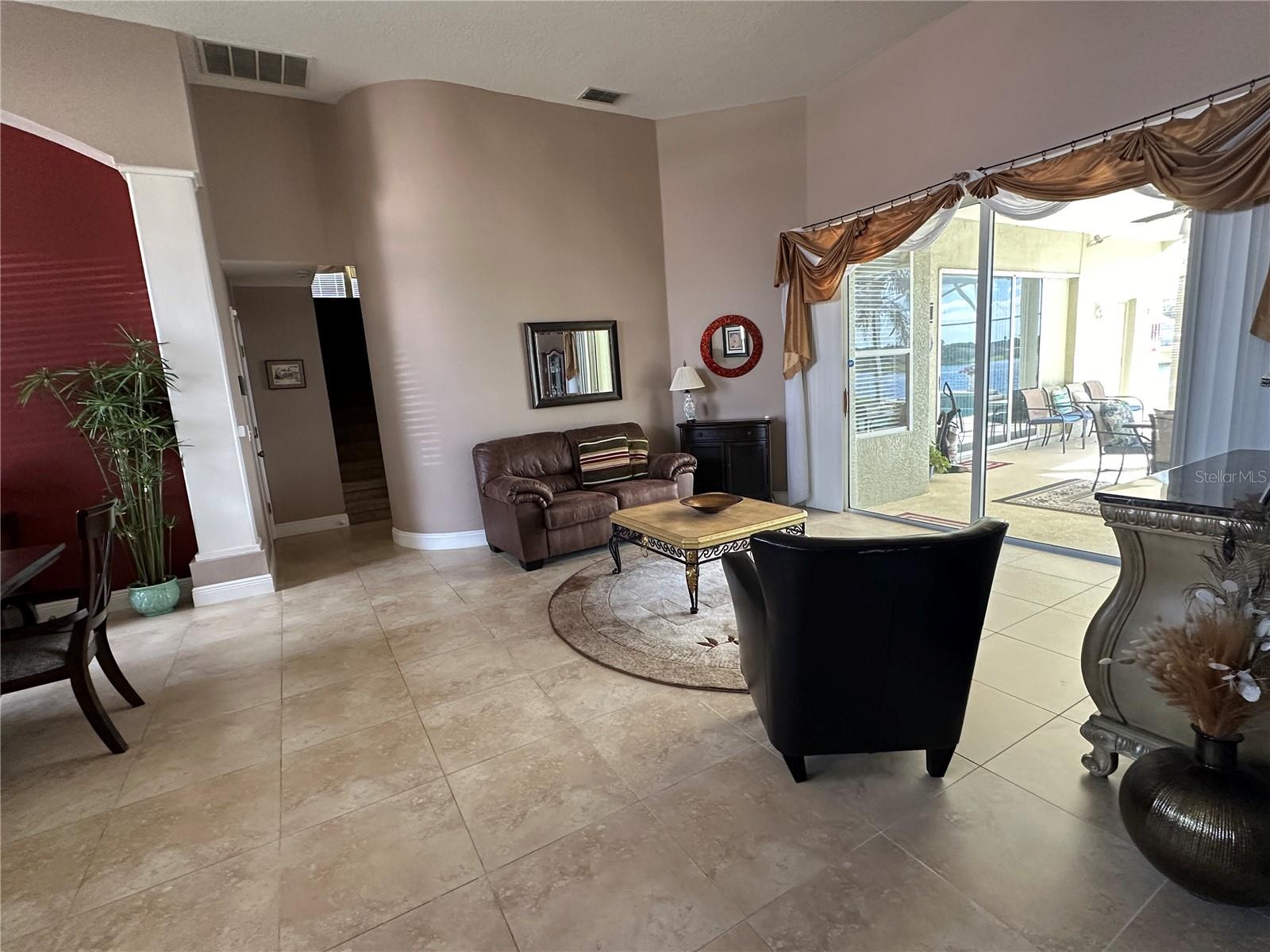 HUNTERS CREEK TR 305 PH 01 - Residential