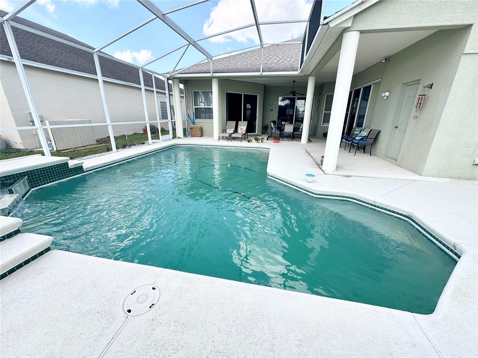 HUNTERS CREEK TR 305 PH 01 - Residential