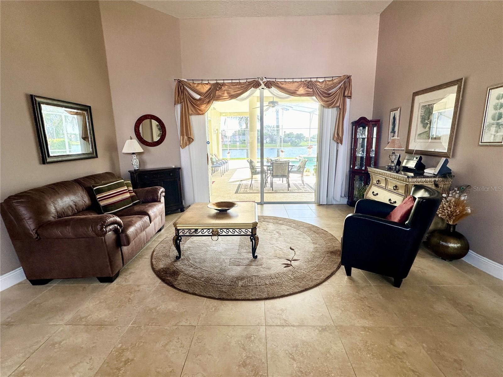 HUNTERS CREEK TR 305 PH 01 - Residential