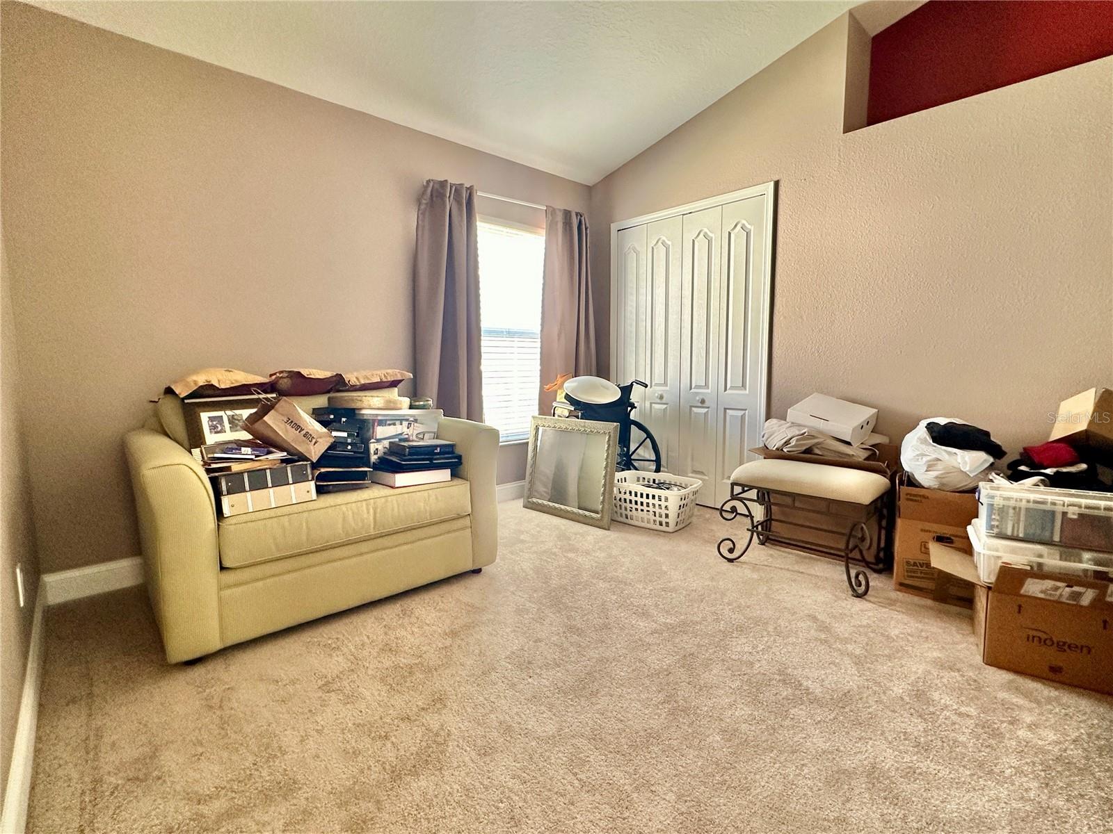 HUNTERS CREEK TR 305 PH 01 - Residential