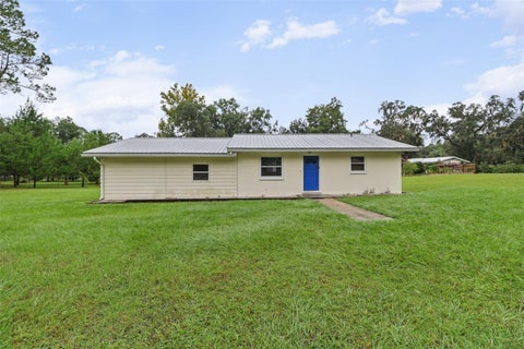 420 N Court Street, Bronson, FL 32621